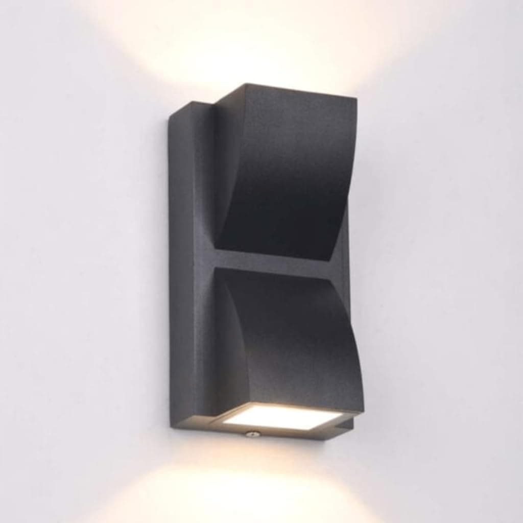 Hove Wall Lamp Black