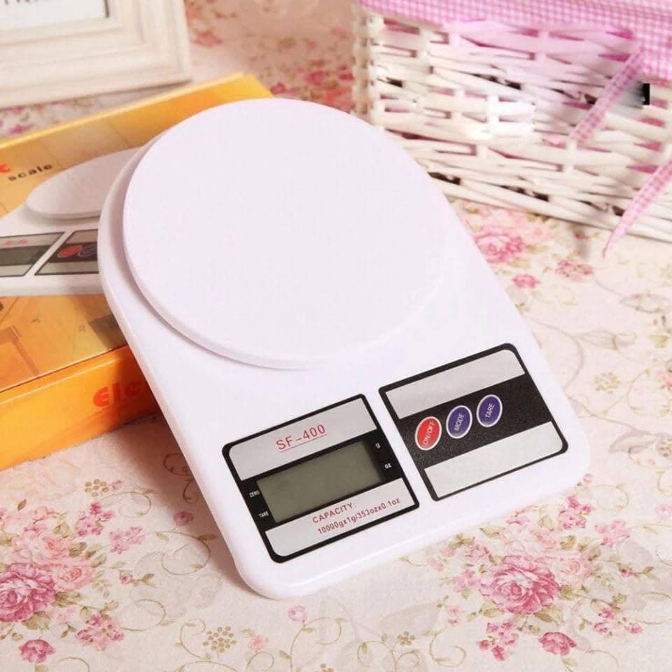 Generic White Digital Kitchen Scale, 10kg Capacity with 1g Sensitivity, Backlit Display