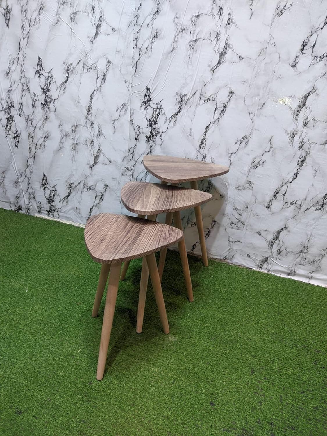 Modern White Nesting Tables Set with Wooden Legs - Set of 3 - Space-Saving Design